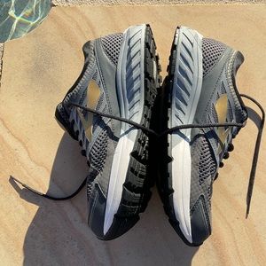 Men’s Addiction 13 Brooks running shoes